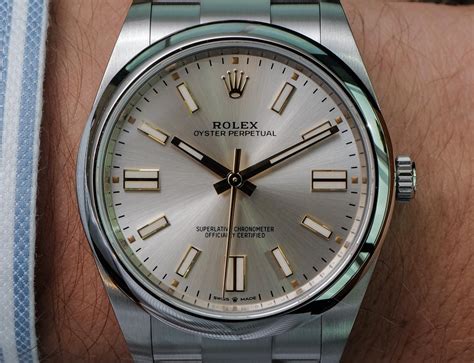 Rolex model 124300